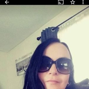 Meet your Posher, Brenda